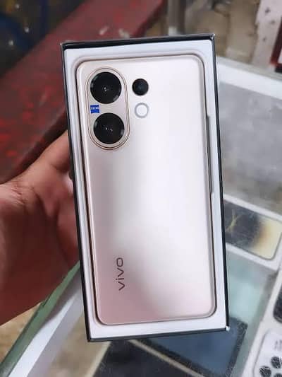 Vivo V60