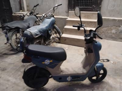 iBike Electric Scooty - Good condition | Ready to Ride Titlelec