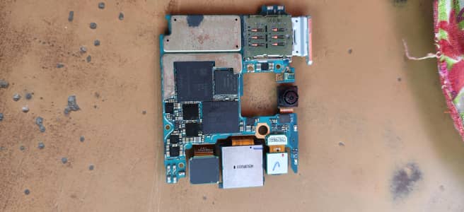 Samsung Mobile S20 FE