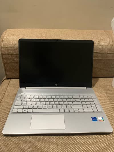 HP 15s New laptop