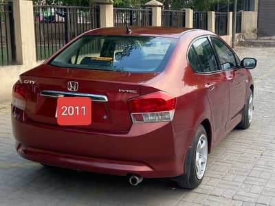 Honda City 2011 model
