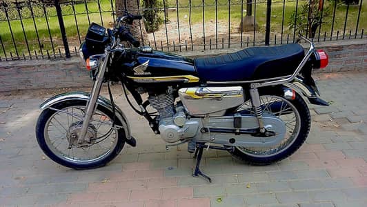 Honda 125 2021 special edition