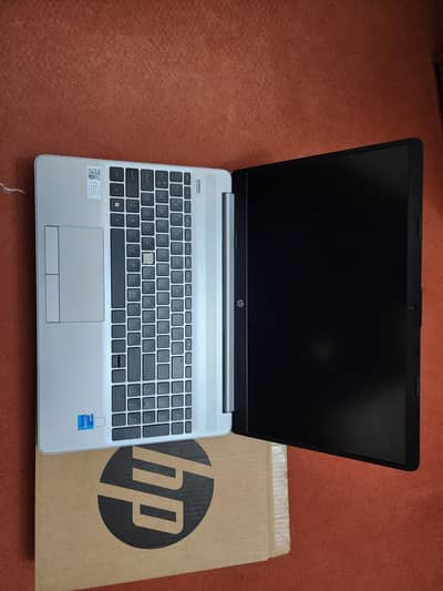 Hp genuine laptop core i5 12 gen