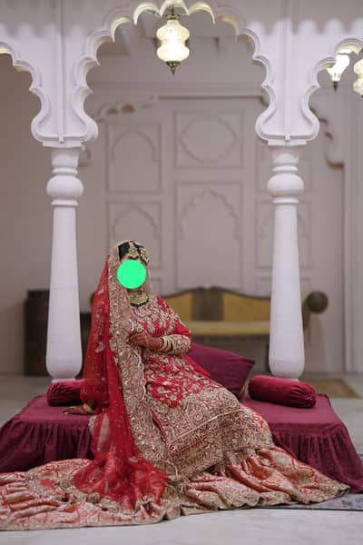 Gorgeous Royal Red Bridal Dress for Barat/Rukhsati (10/10 Condition)