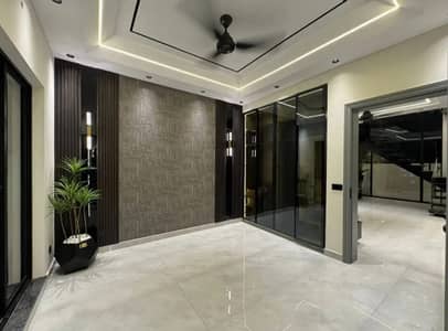 Urgent For Rent A 1 Bed Apartment In Jasmine Block Bahria Town Lahore