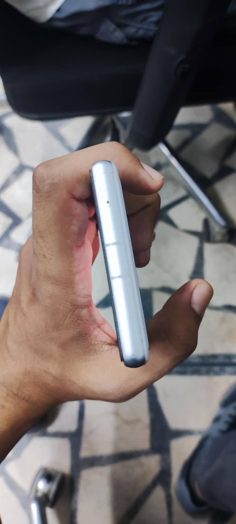 Google Pixel 7a 2