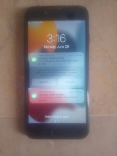 Apple iPhone 7