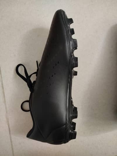 Adidas Predator Accuracy. 4 FG