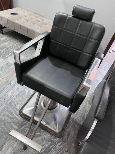 salon chairs