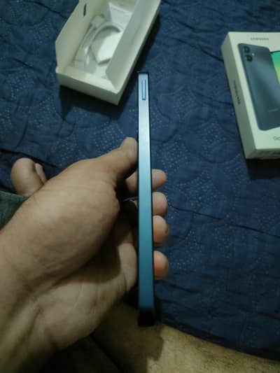 Samsung Mobile A06 4/64