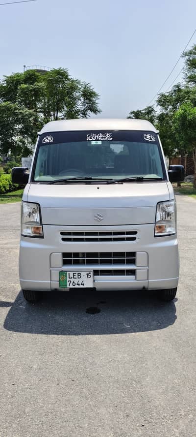 Suzuki Every 2011