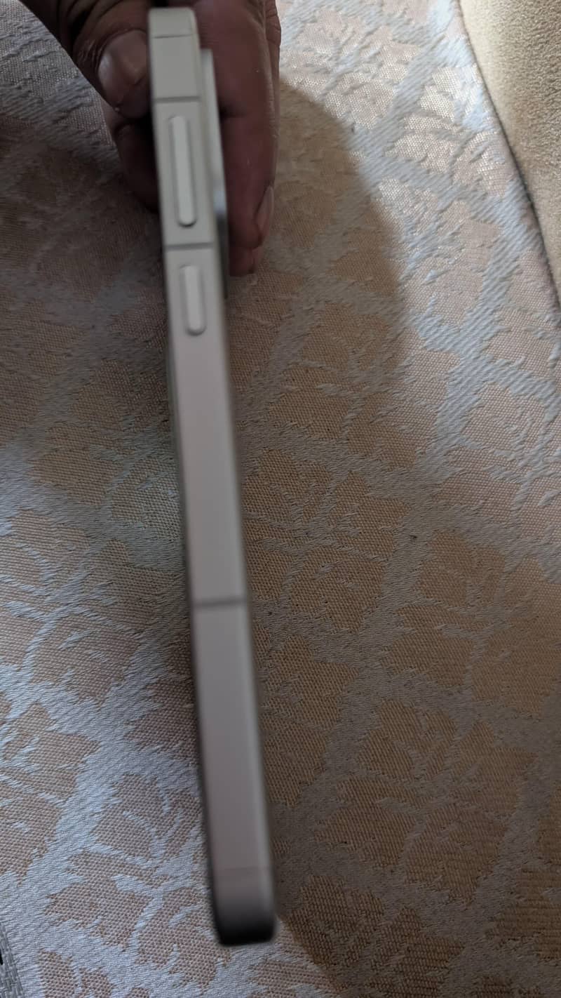 One Plus 13t 3