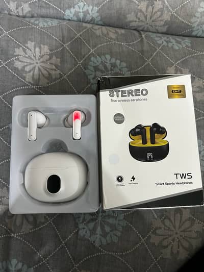 STERO AIRPODS