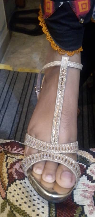 heels number 38
