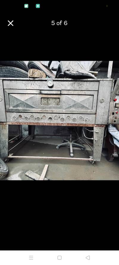 restaurant setup