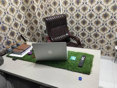 WE NEED FEMALE STAFF FOR SOCIAL MEDIA MARKETING