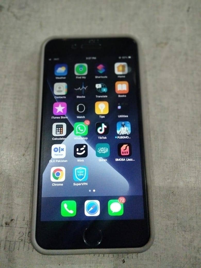 Apple iPhone 7 Plus 1