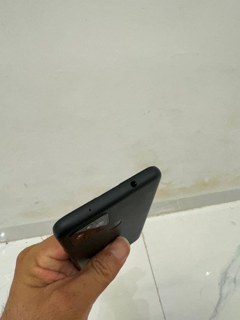 Google Pixel 5a 4