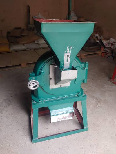 Atta Chakki / Wheat Grinding Machine (Without Motor) – Good Condition