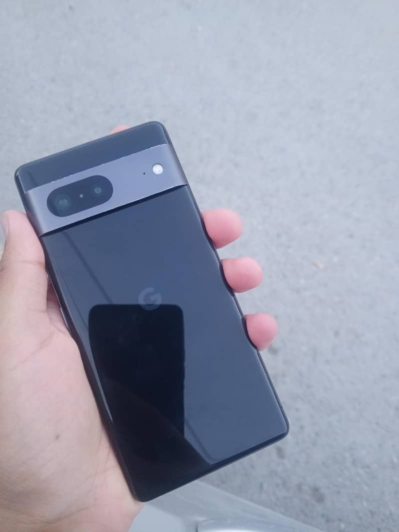 Google Pixel 7 3