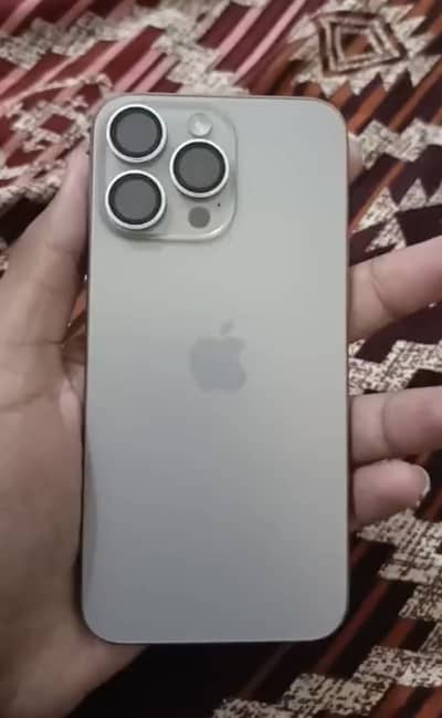 Apple iPhone 15 Pro Max