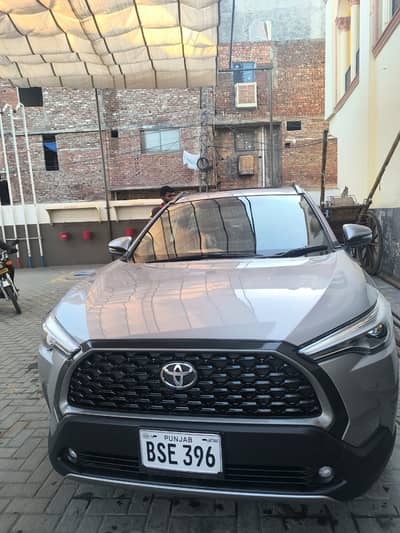 Toyota corolla cross petrol top variant 2026 model