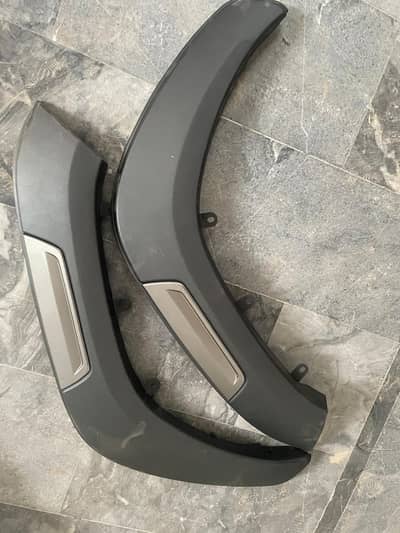 REVO VIGO FENDER FLAIR , OVER FENDERS