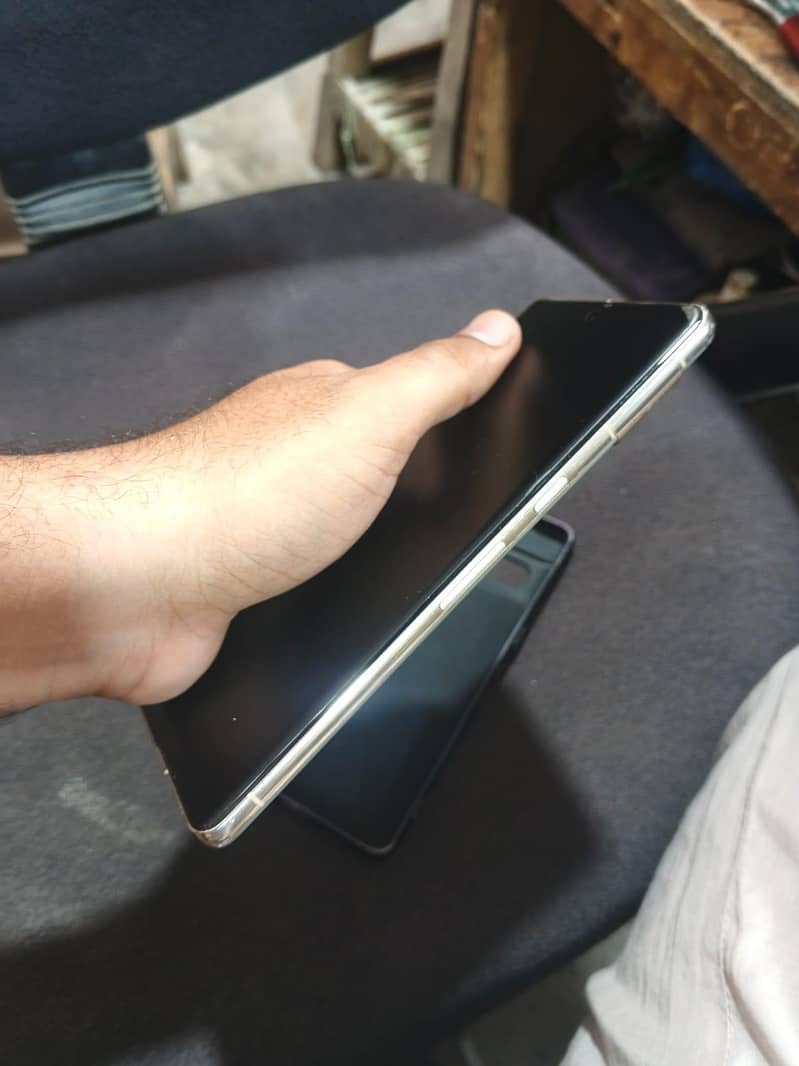 Google Pixel 7 Pro 12/128. . . 10/10 condition 6