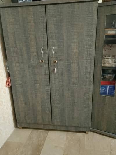 almari ND divider for sell