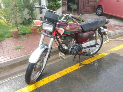 Total genuine 1st hand engine packed 2013 model at cheap