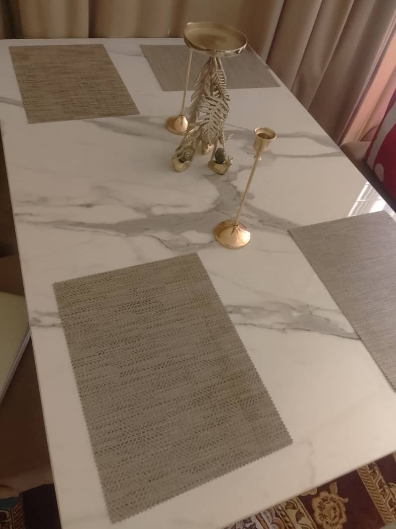 Dinning table 1