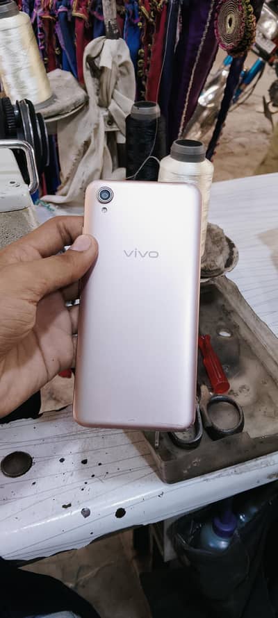 vivo 1908.