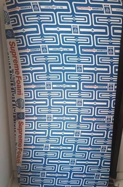 2 Pair Single Mattress Just Like brand new slidly use