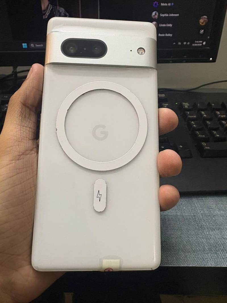 Google Pixel 7 3
