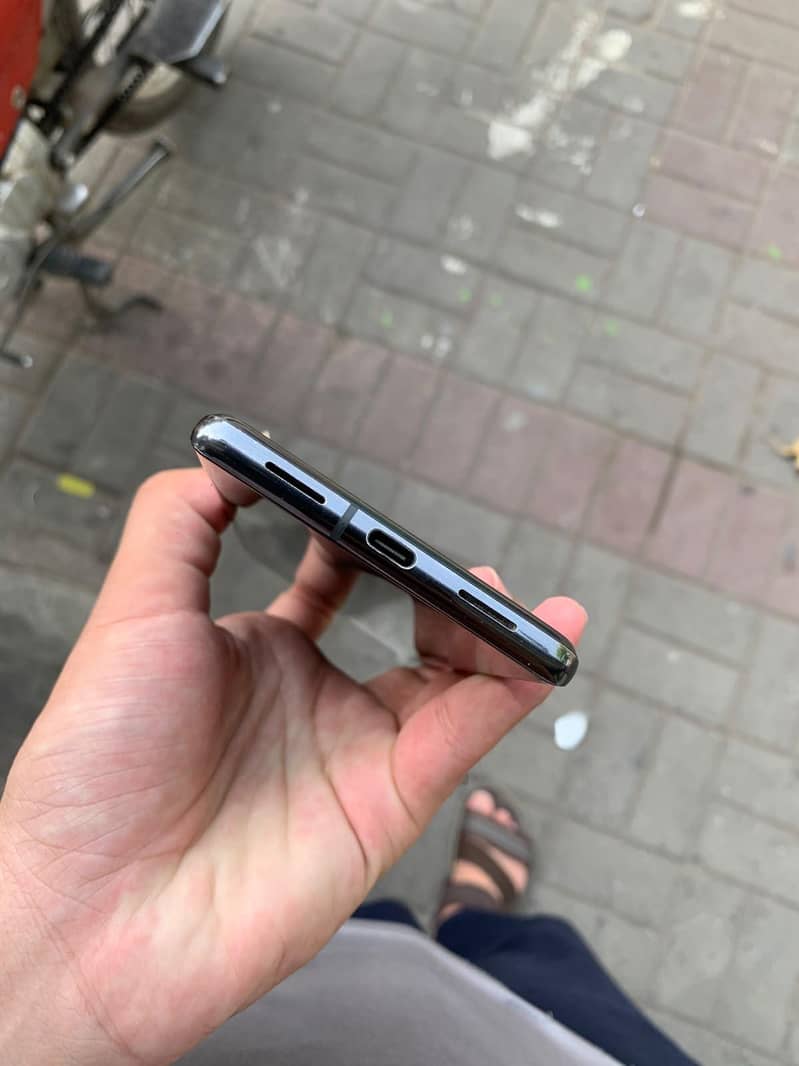 Google Pixel 7 Pro 4