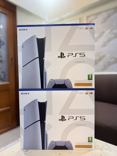 PlayStation 5 slim 1tb (Brand New)