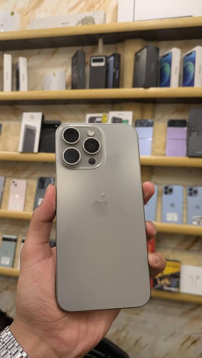 Apple iPhone 15 Pro Max