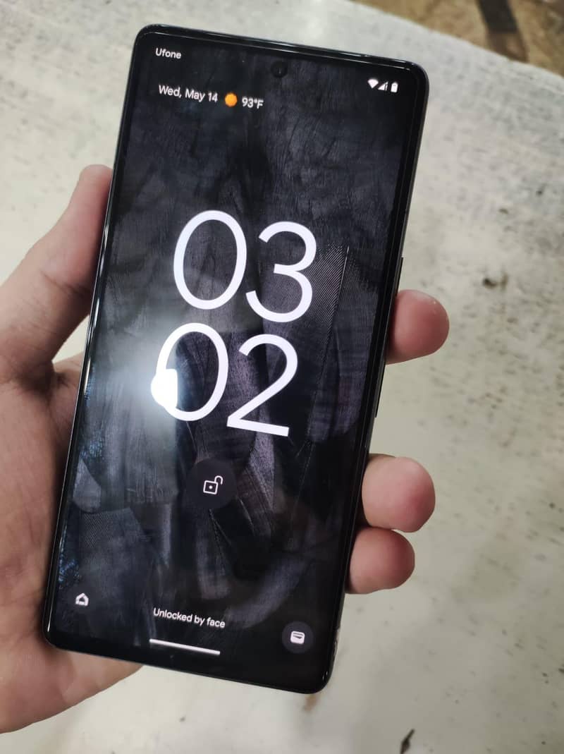 Google Pixel 7 4