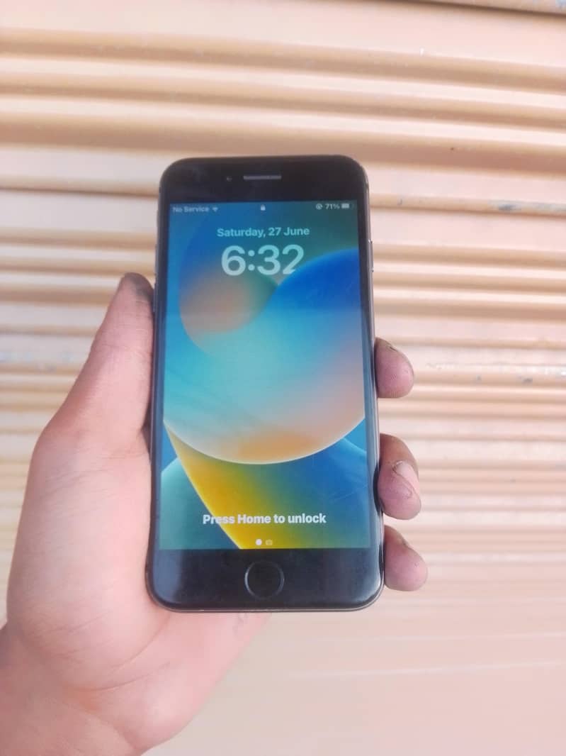 Apple iPhone 8 2