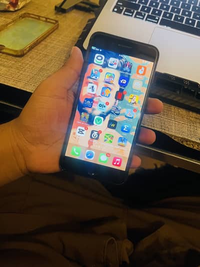 Apple iPhone 7 Plus