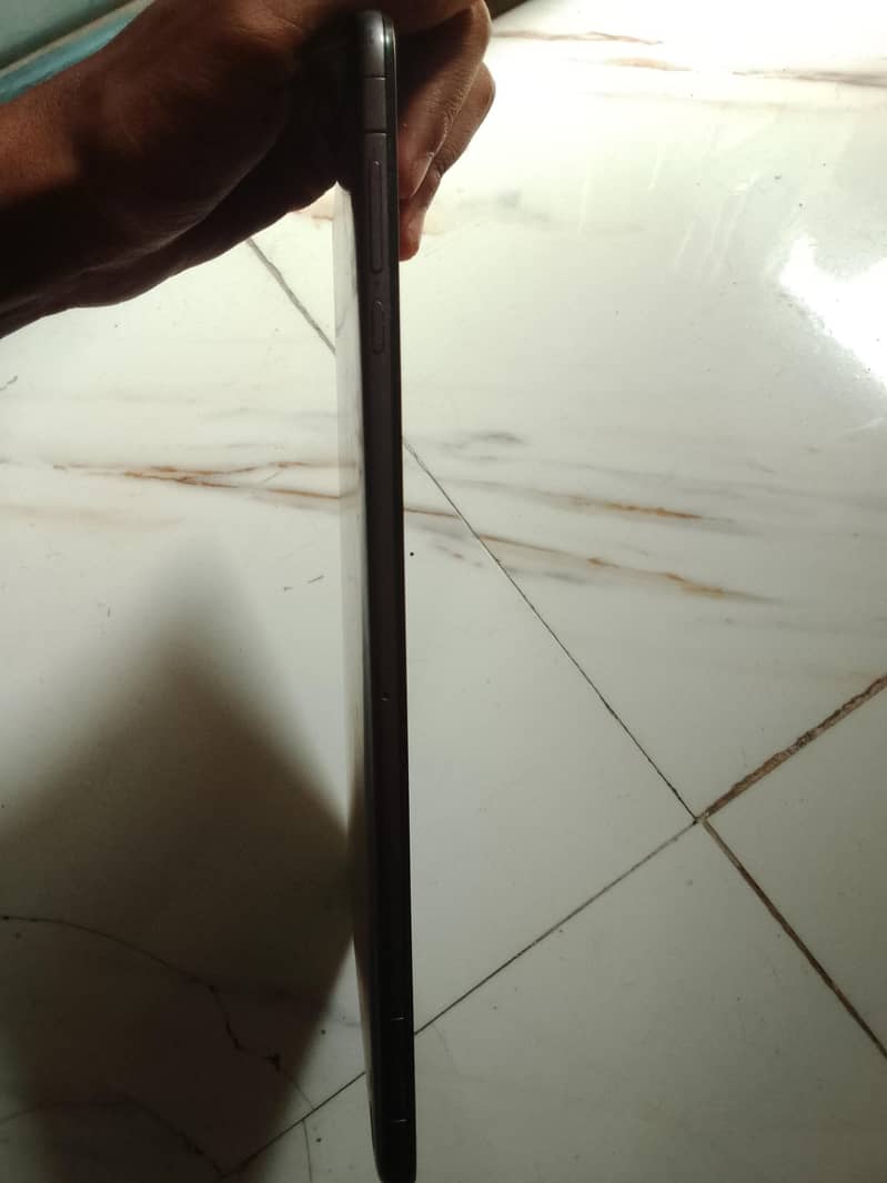 Qua tab 3