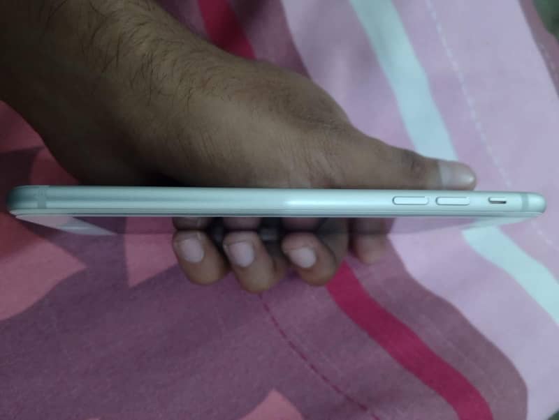 Apple iPhone 7 Plus 14