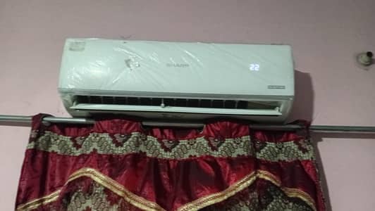 sharp inverter ac in working condition with 10/10 condition
