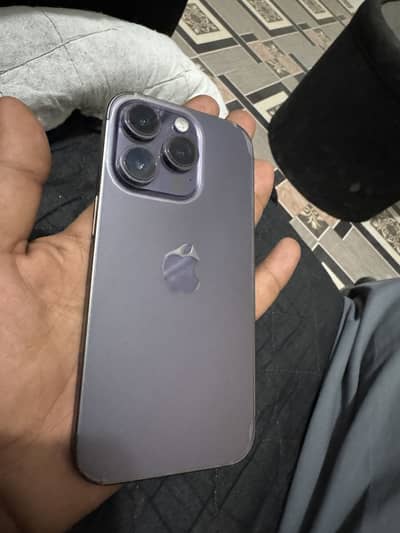 Apple iPhone 14 Pro jv