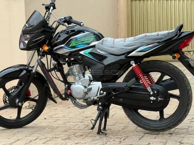 Honda CB 125F 2024/25 model for sale or EX