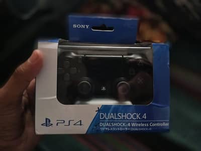PS4 DUALSHOCK 4 controller  wireless controller