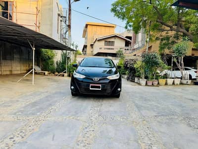 Toyota Yaris 1.3 Gli CVT 2022 Model First Hand