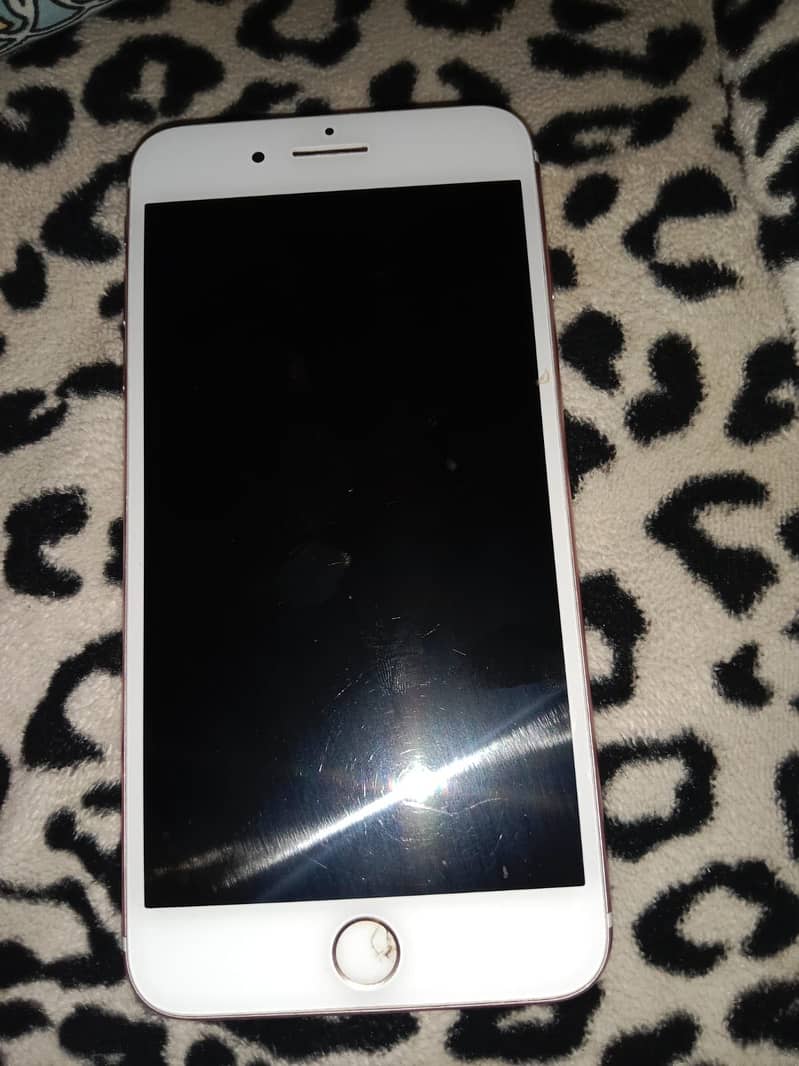 Apple iPhone 7 Plus 0
