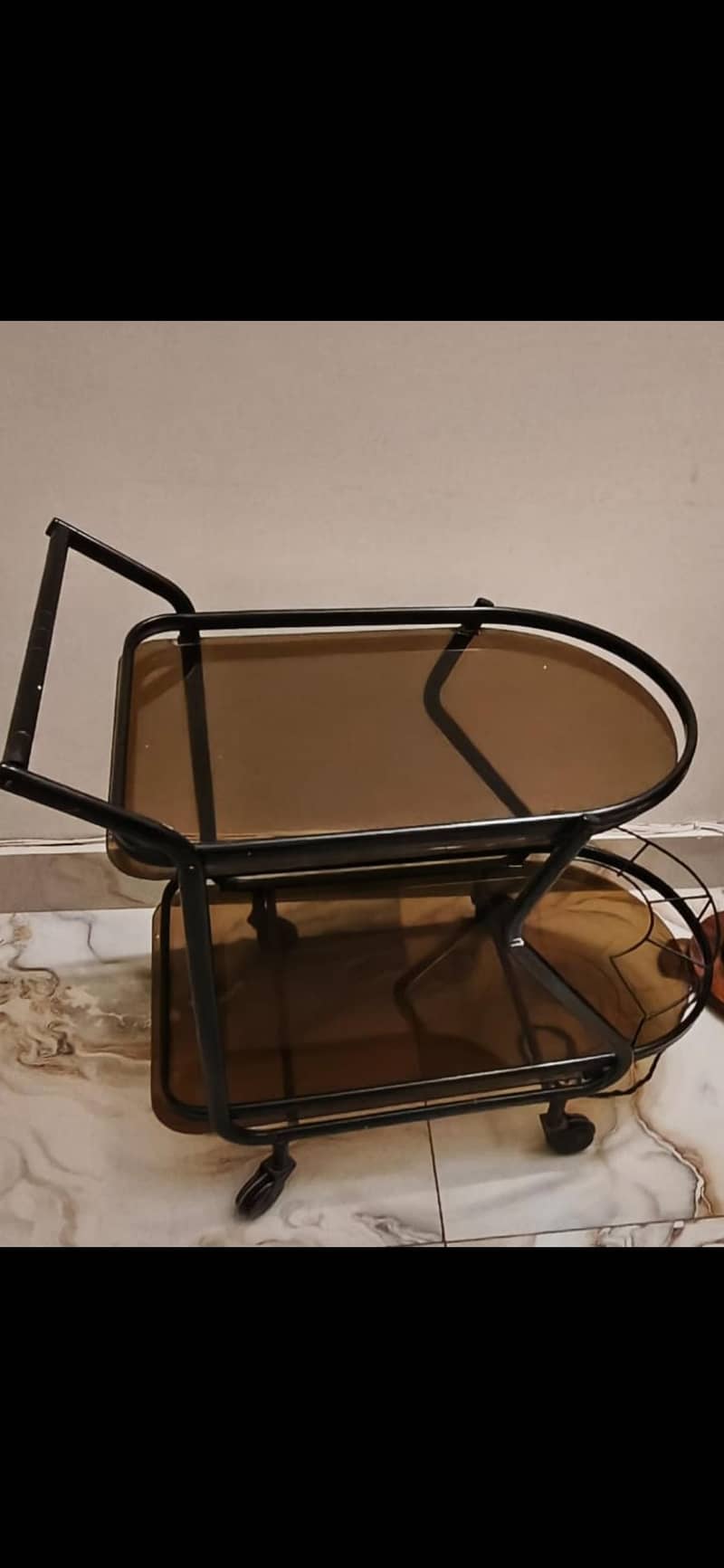 Tea trolley 1