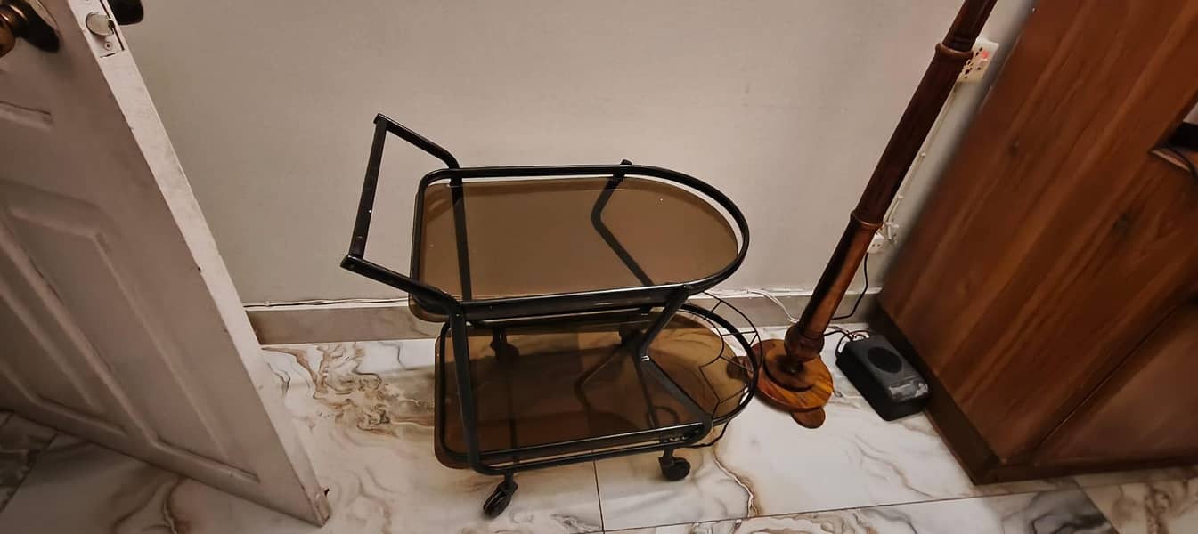 Tea trolley 3